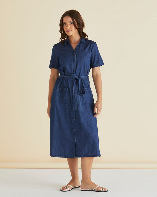 Image of Jeans. Productname: Betty Basics Soft Denim Shirt Dress Denim Haze in Denim Haze colour by brand - Betty Basics