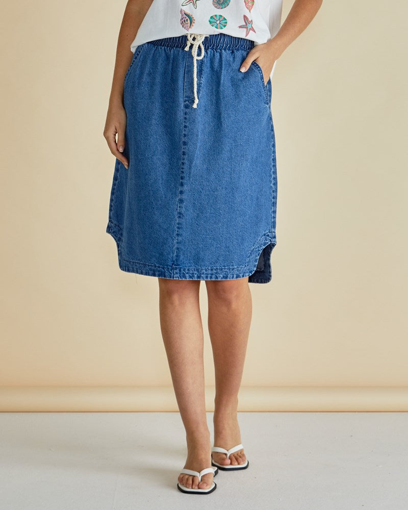 Betty Basics Dara Denim Skirt (Vintage Blue)