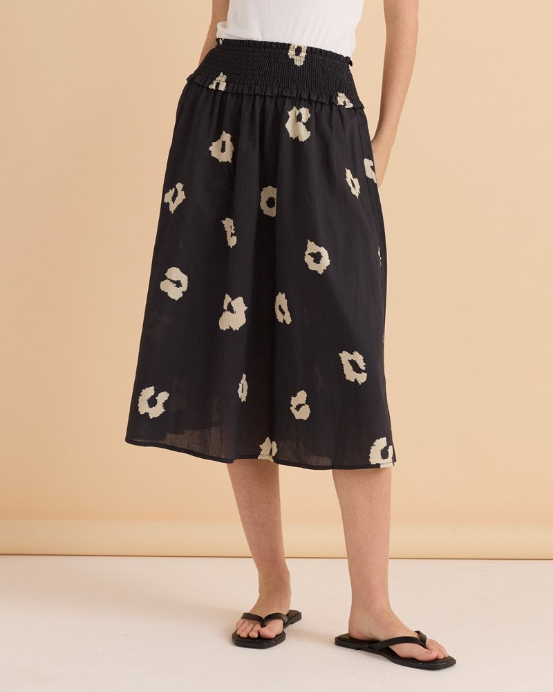Betty Basics Reagan Poplin Skirt (Leopard Print)
