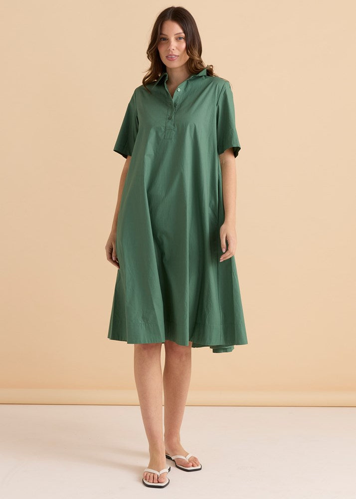 Image of Dresses. Productname: Betty Basics Savannah Swing Shirt Dress Green in Green colour by brand - Betty Basics