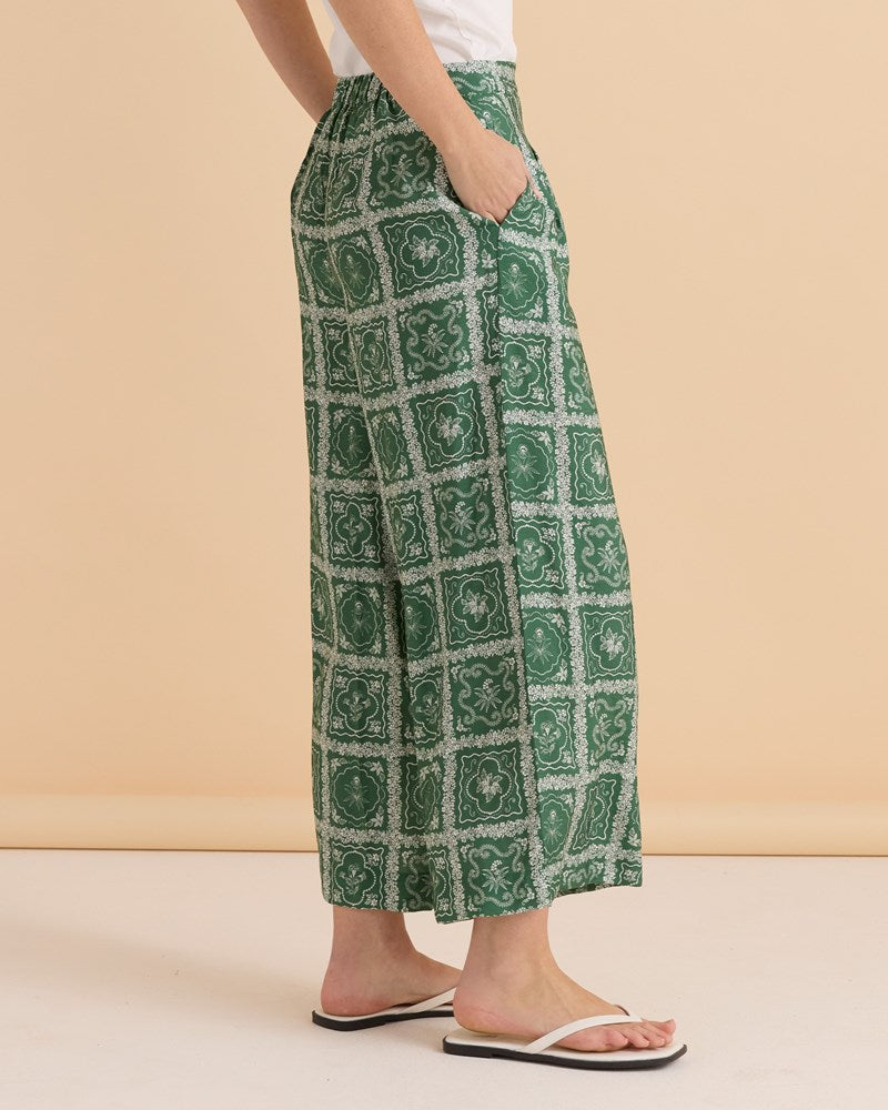 Betty Basics Pearl Palazzo Pant (Floral Tile Print)