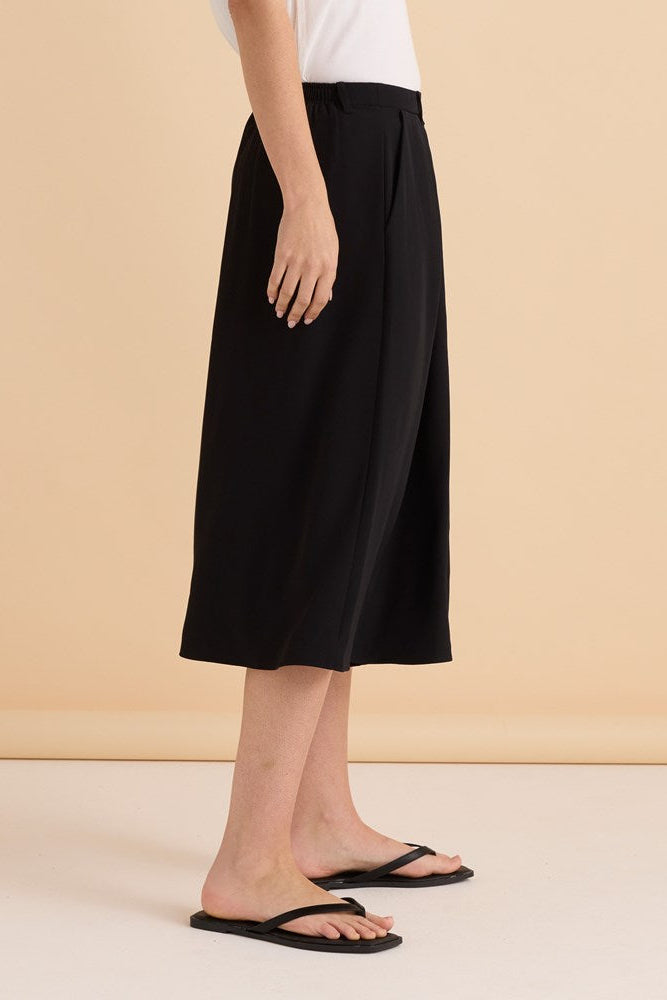 Betty Basics Rae Relax Culotte (Black)