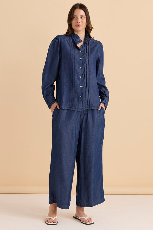 Betty Basics Lucille Lyocell Pleated Shirt (Dark Blue Wash)