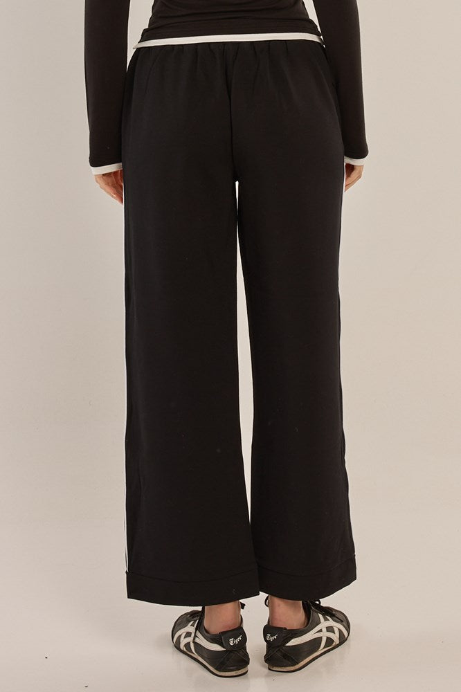 Betty Basics Bien Ponte Jogger (Black/White)