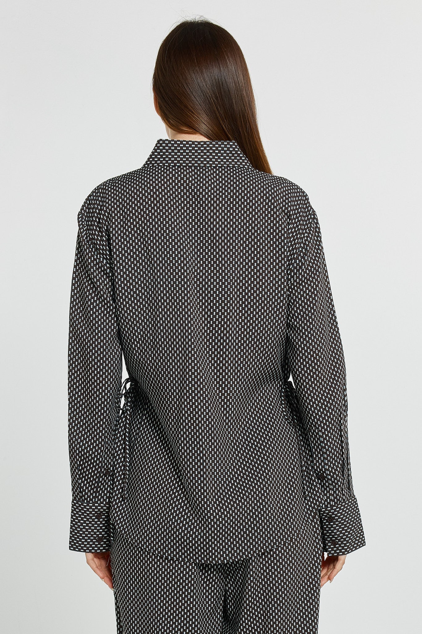 Betty Basics Tessa Tie Shirt (Nutmeg Geo Print)