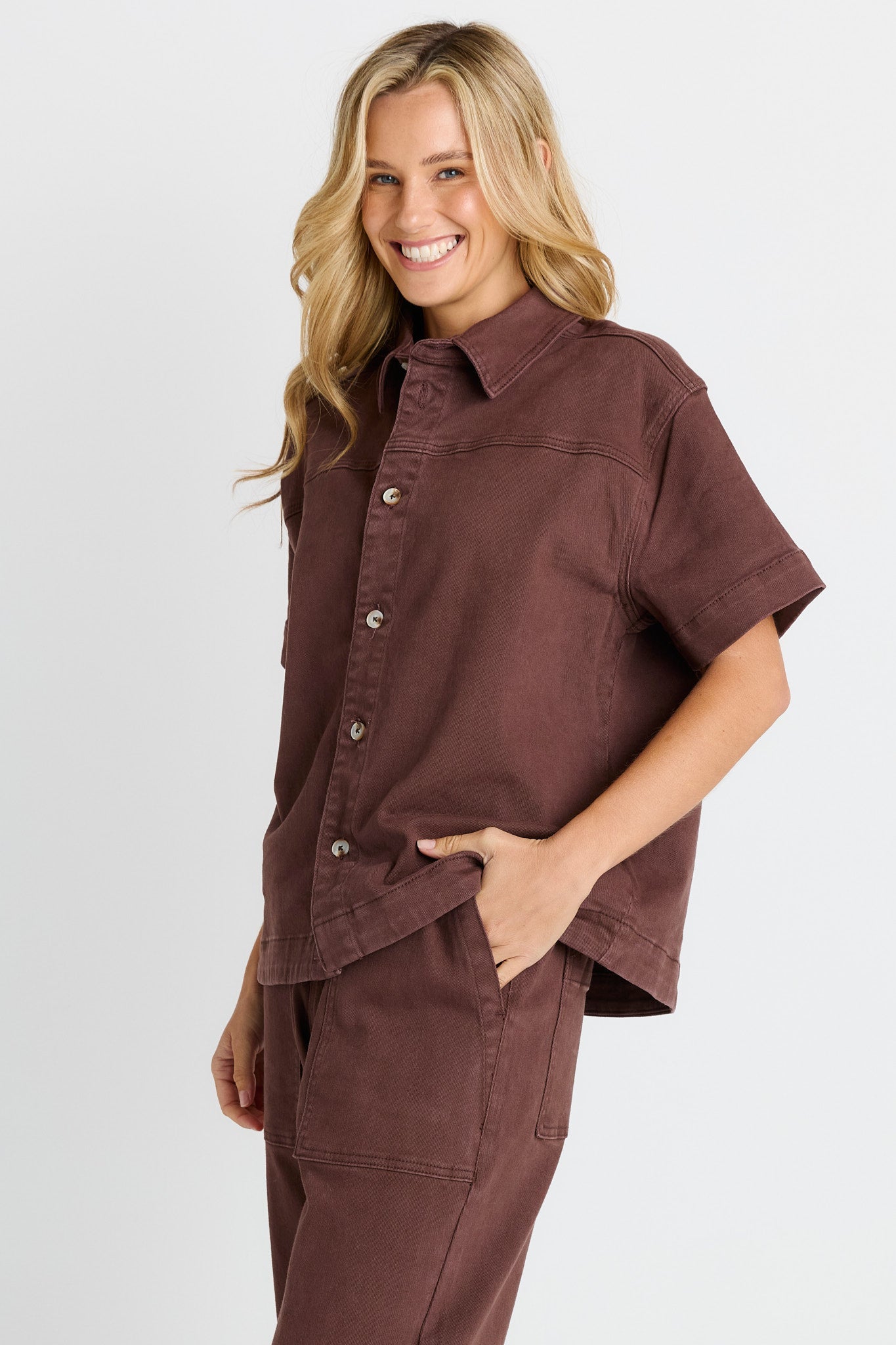 Betty Basics Quinn Cotton Shirt (Chocolate)