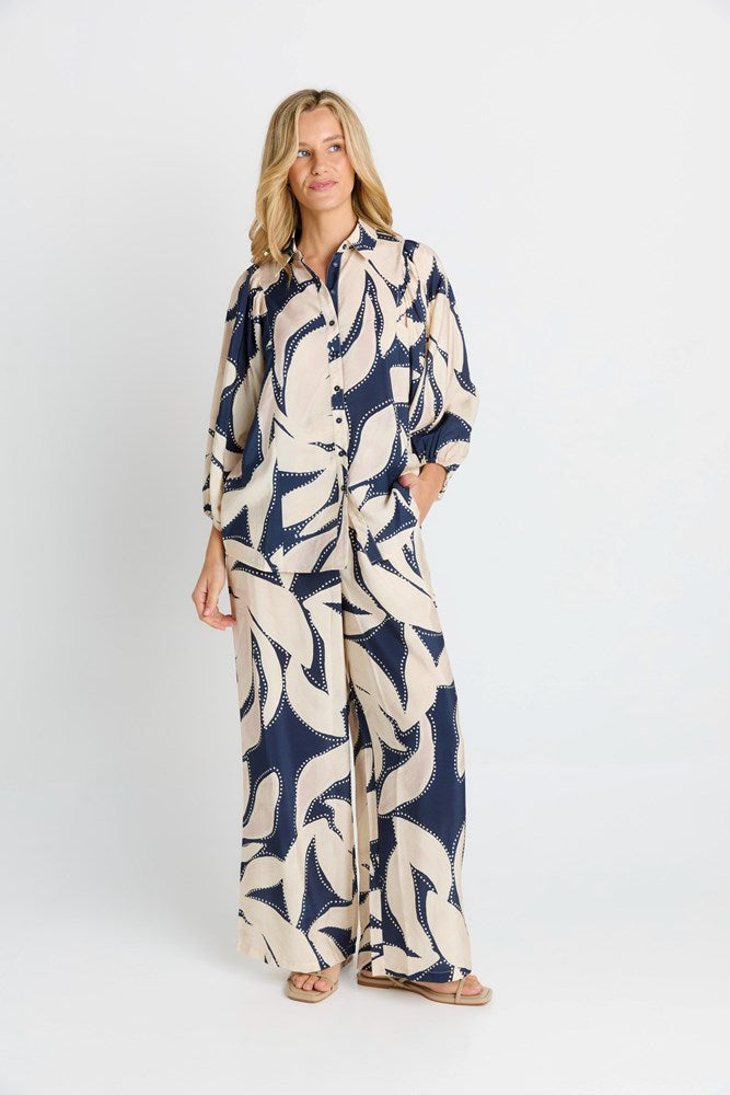 Betty Basics Nova Shirt (Navy Floral Print)