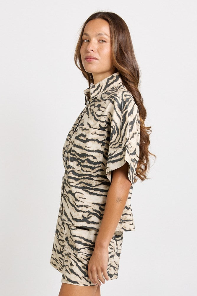Betty Basics Dawn Denim Shirt (Animal)