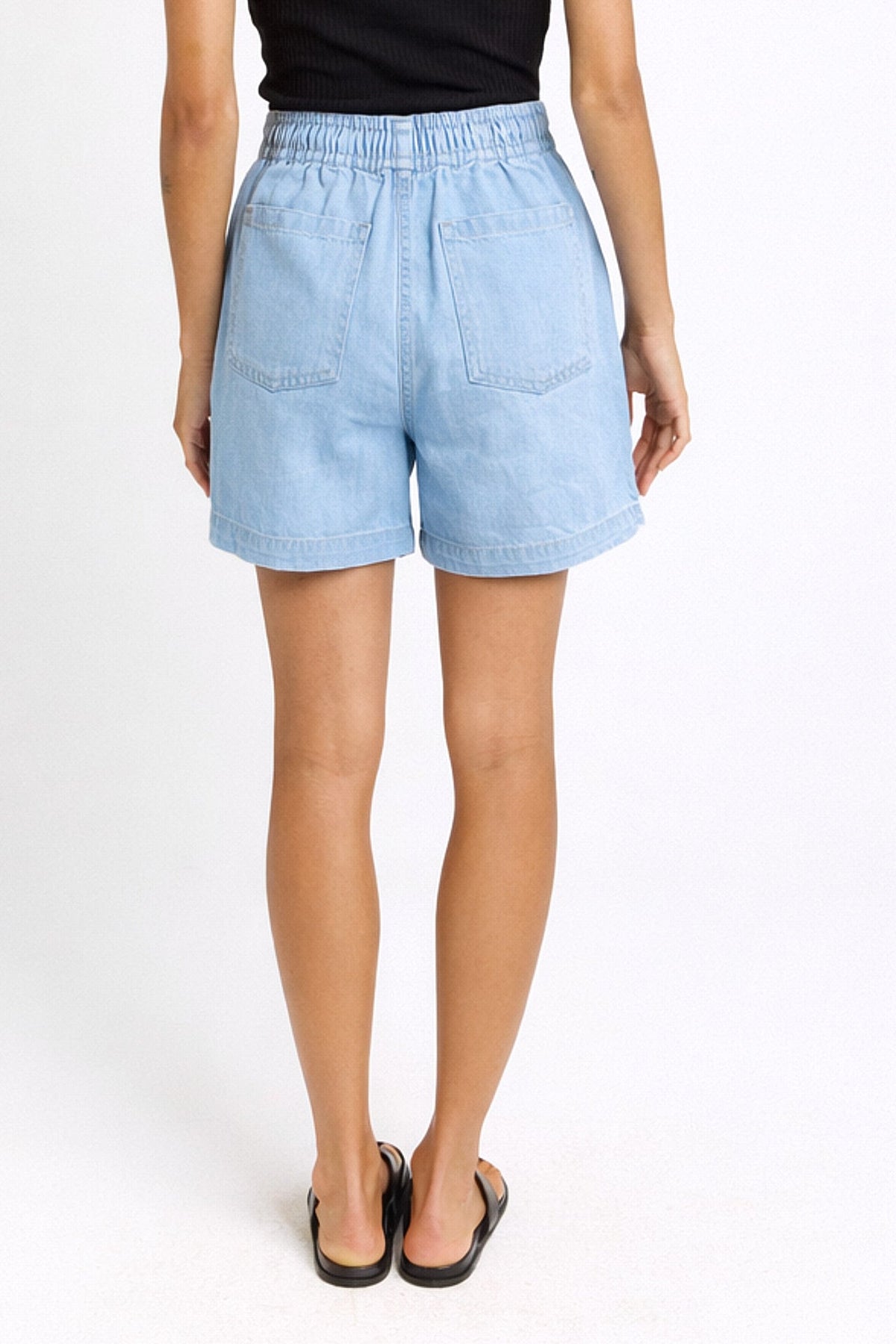 Betty Basics Drew Denim Short (Medium Wash)