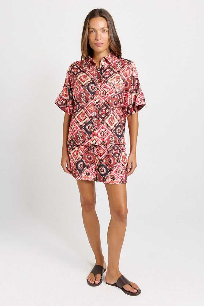 Betty Basics Sunset Short Sleeve Shirt (Coco Print)