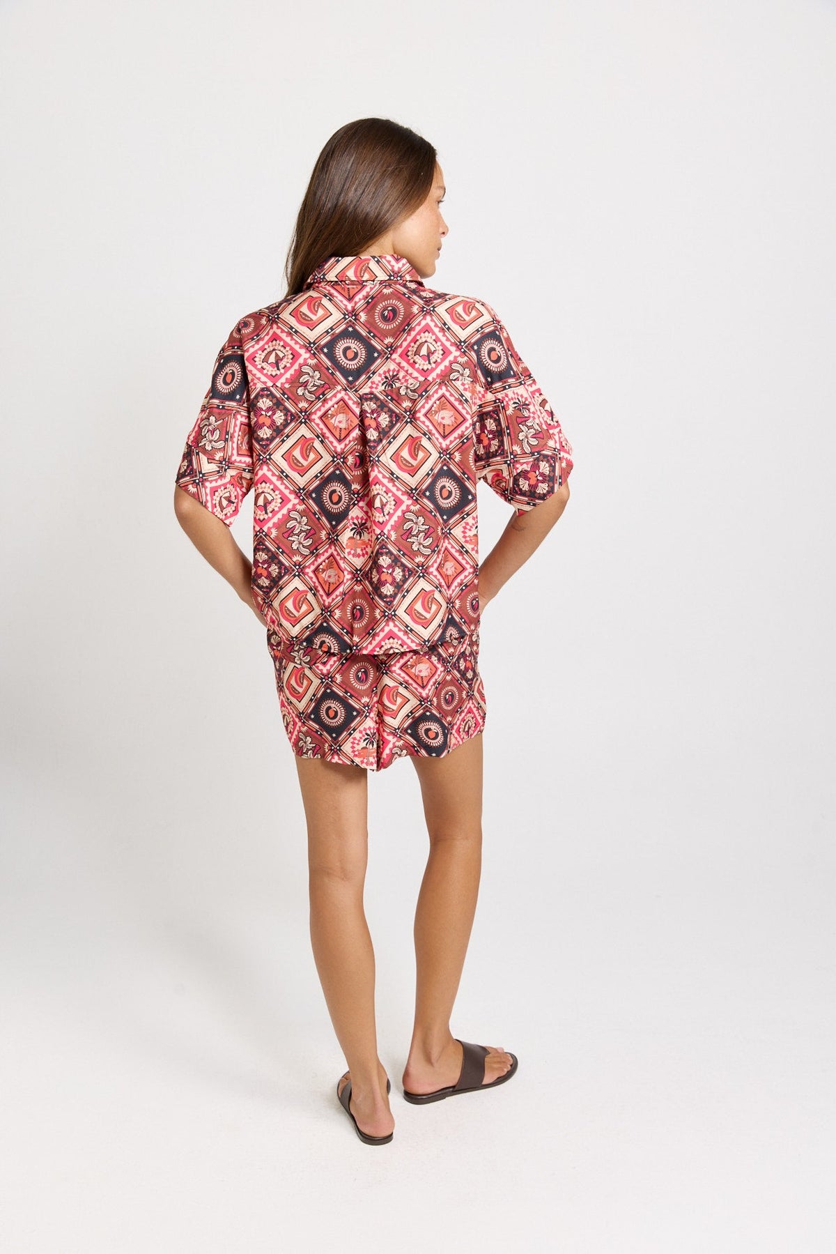 Betty Basics Sunset Short Sleeve Shirt (Coco Print)