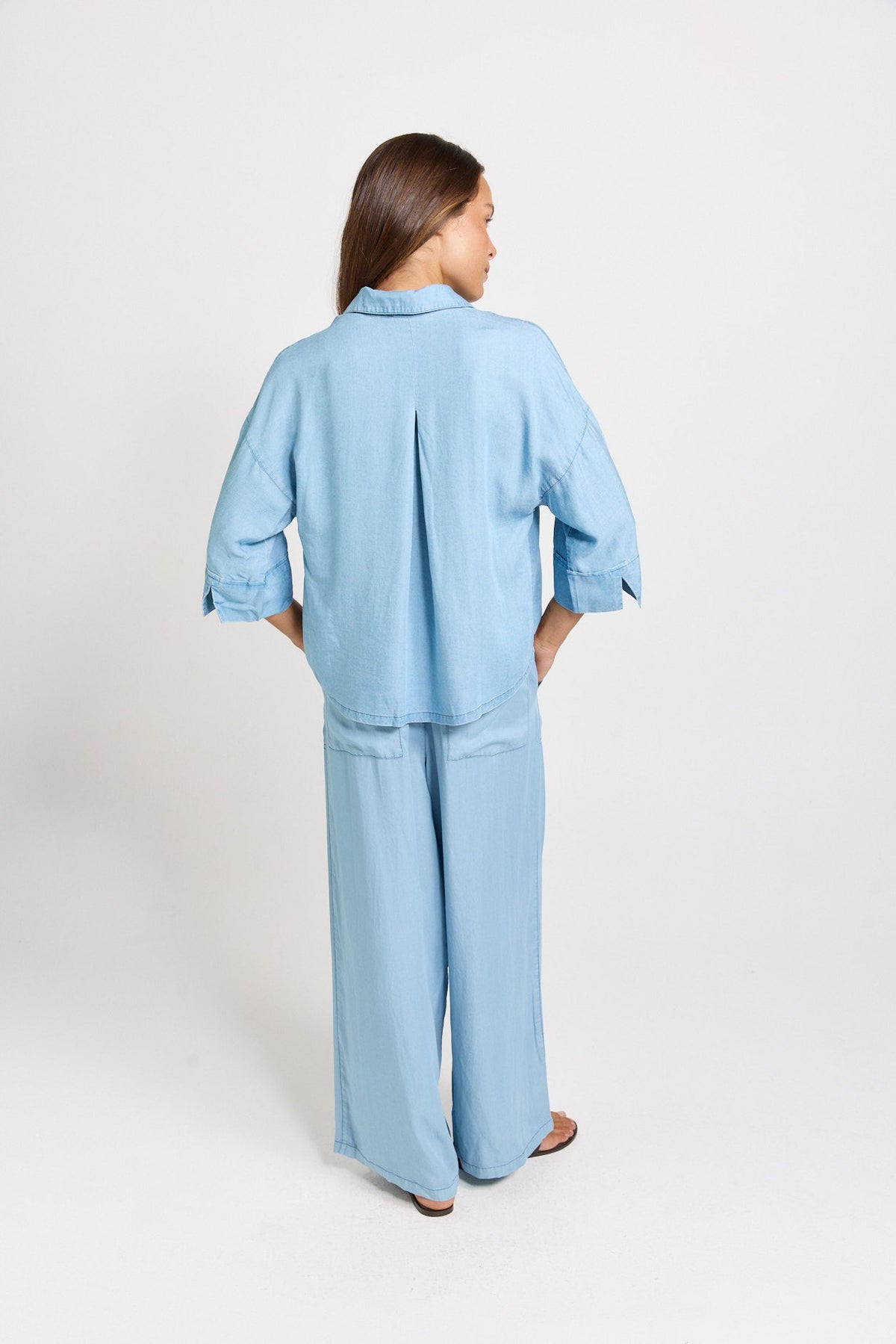 Betty Basics Emmy Lyocell Shirt (Mid Wash)