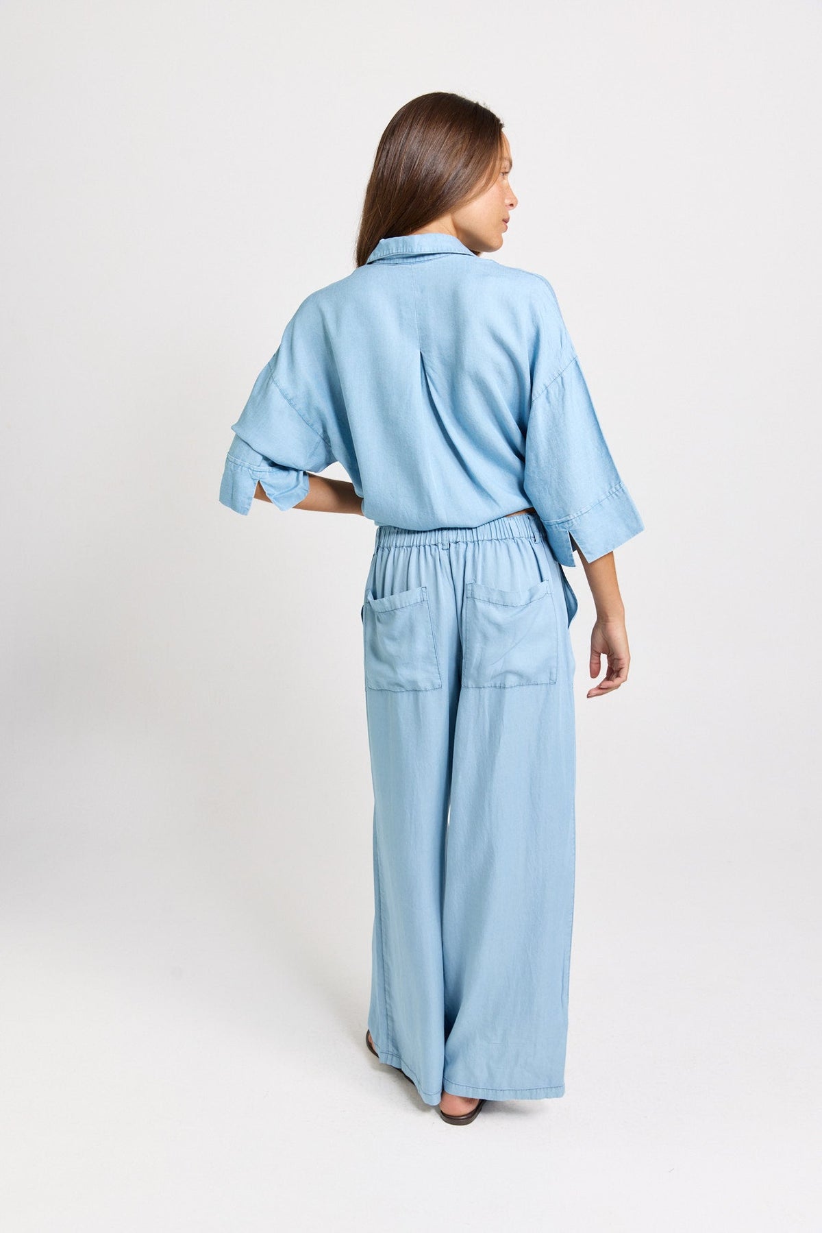 Betty Basics Emmy Lyocell Wide Leg Pant (Mid Wash)