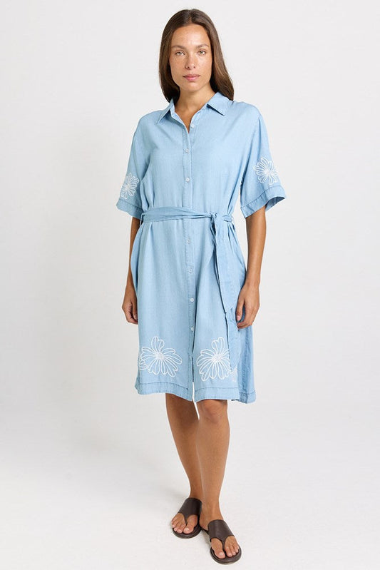 Betty Basics Emmy Lyocell Shirt Dress (Mid Wash)