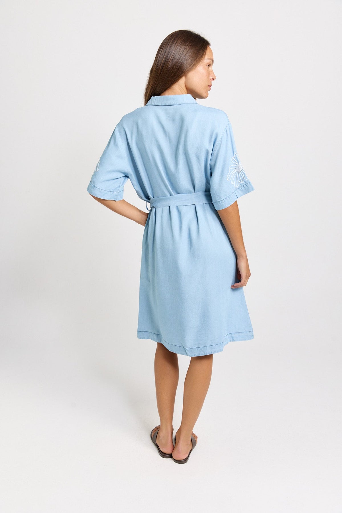 Betty Basics Emmy Lyocell Shirt Dress (Mid Wash)