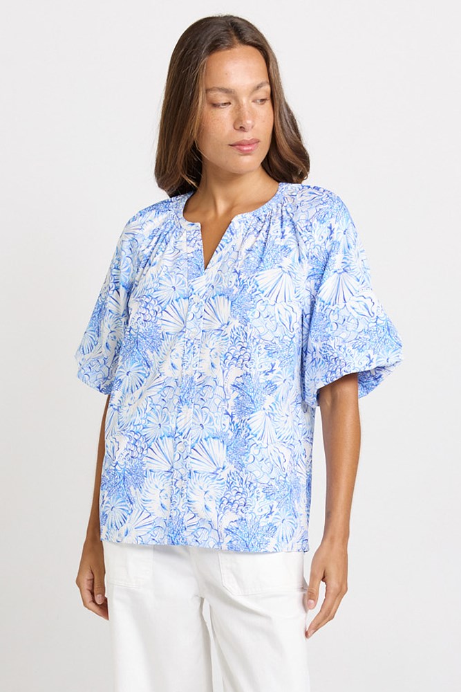 Betty Basics Bronte Cotton Blouse (Blue Shell Print)