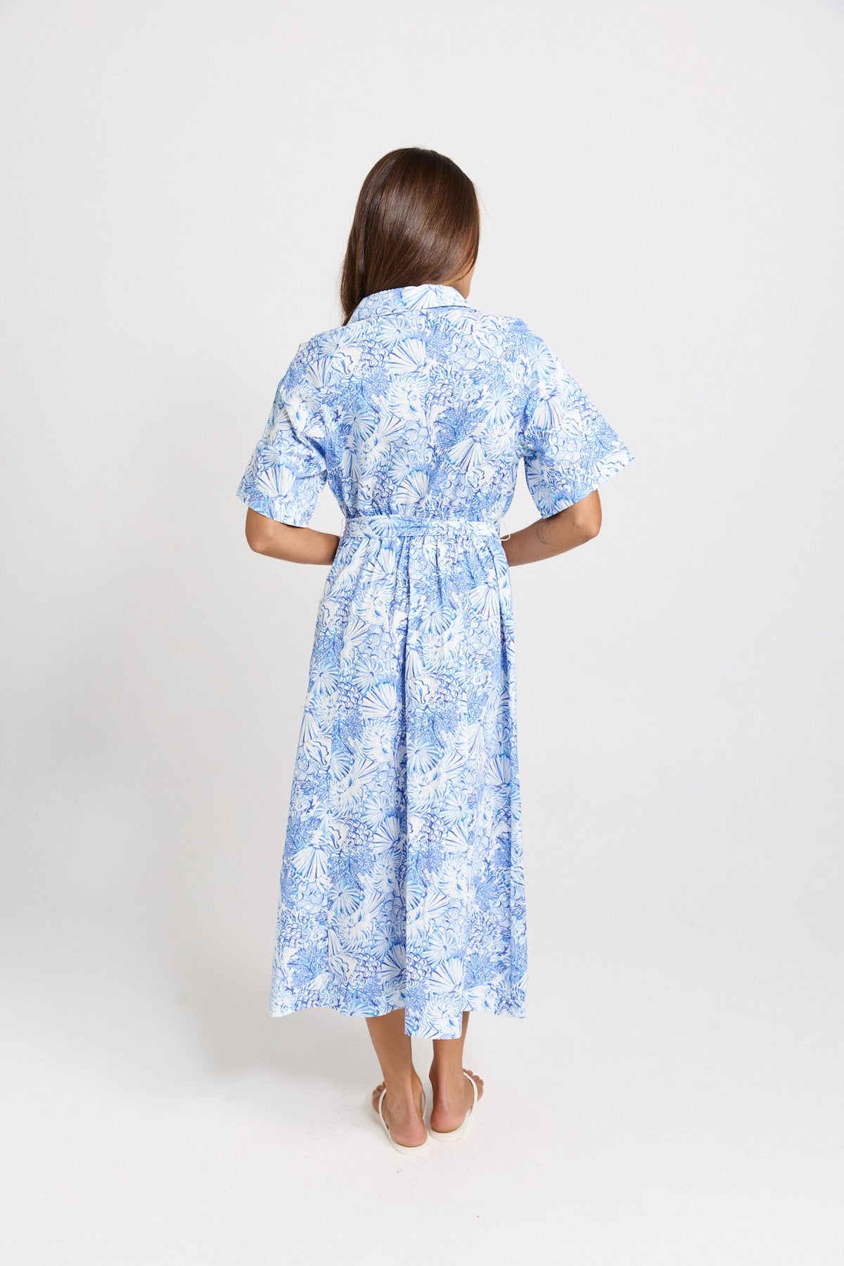 Betty Basics Lucy Cotton Shirt Dress (Blue Shell Print)