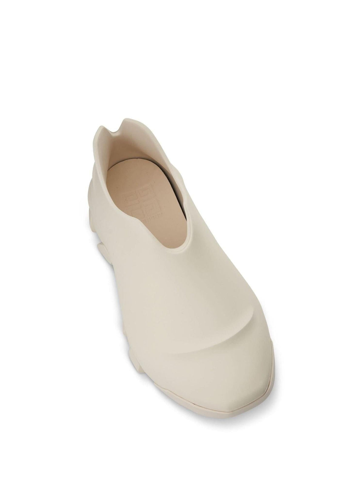 GIVENCHY Monumental Mallow Low Sneaker with Glow (White)