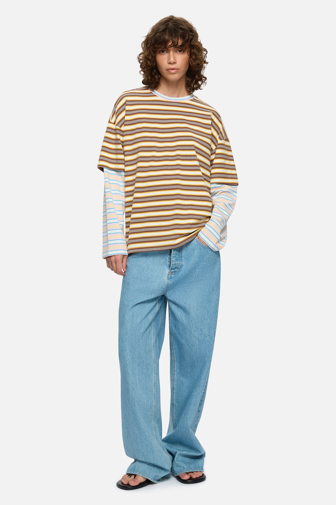 Blanca Studio Faro Tee (Brown)