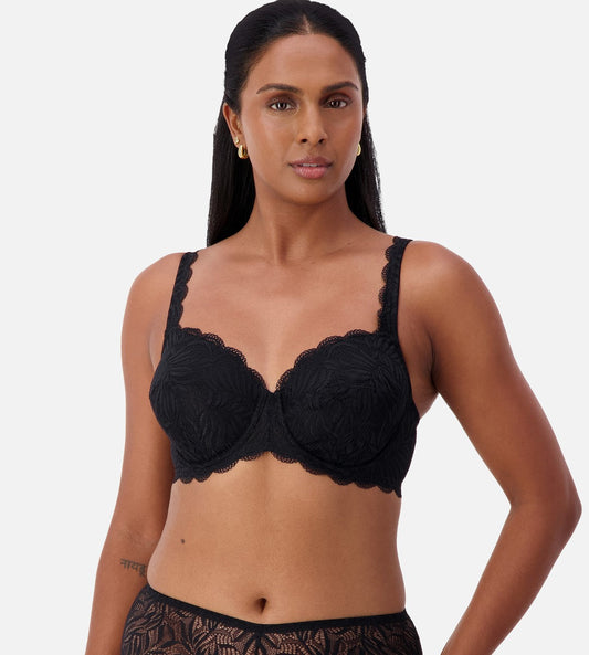 Image of Bras. Productname: Triumph Essential Lace Balconette Bra in Black colour by brand - Triumph