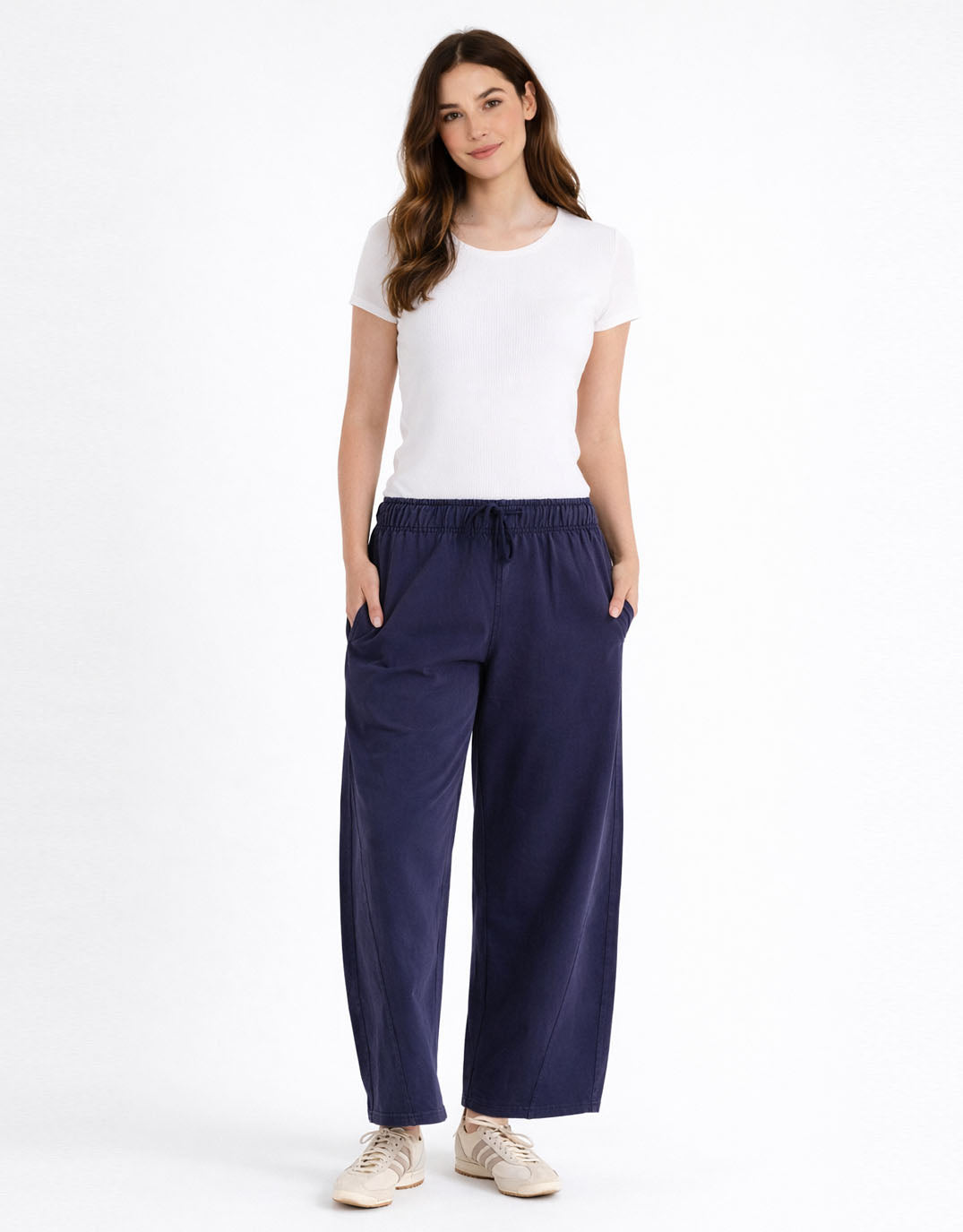Betty Basics Barrel Leg Sweatpant (Navy)