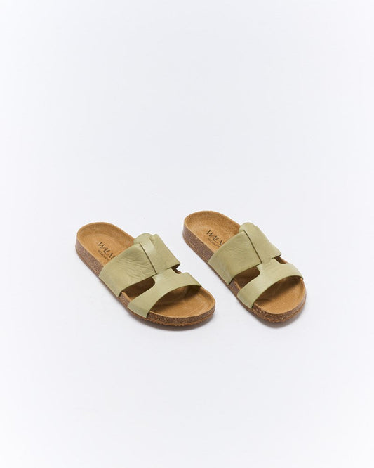 Walnut Melbourne Bay Leather Slide (Sage)