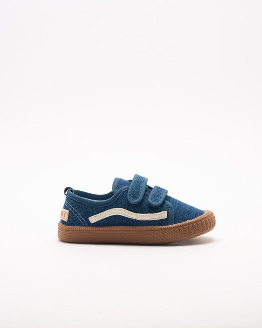 Image of Shoes. Productname: Walnut Melbourne Ben Canvas in Denim colour by brand - Walnut Melbourne