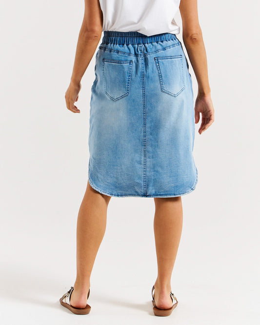 Betty Basics Alina Denim Skirt (Denim Blue)