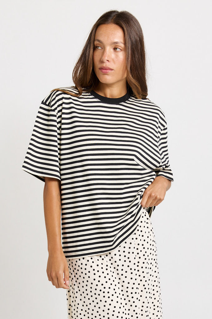 Sass Clothing Jazel Slouch Stripe Tee Black/White (Black/ White)