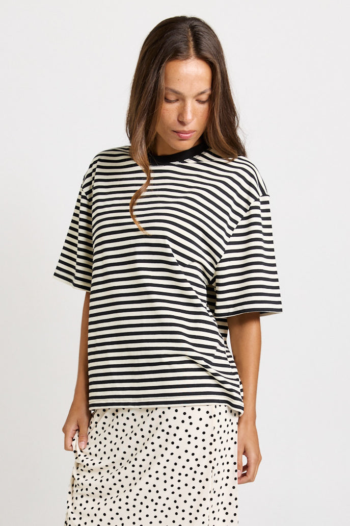 Sass Clothing Jazel Slouch Stripe Tee Black/White (Black/ White)