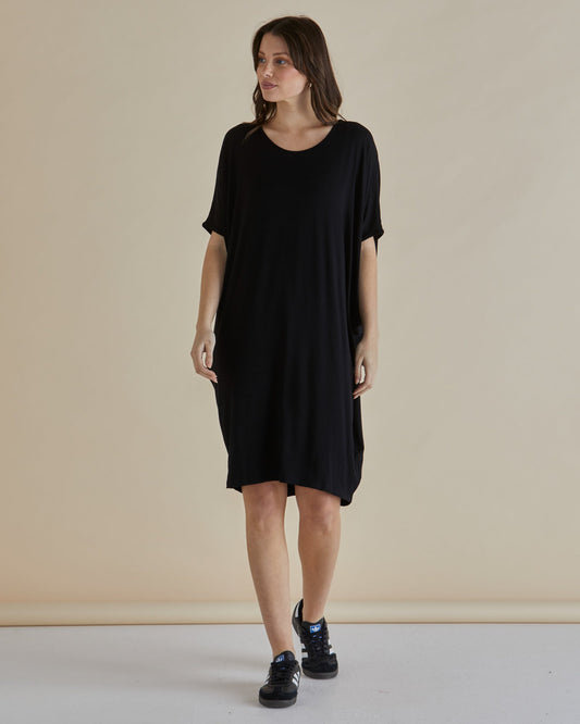 Betty Basics Maui T-Shirt Dress (Black)