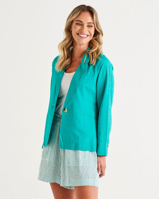 Image of a model wearing Outerwear. Productname: Betty Basics Lisset Blazer Teal in Teal colour by brand - Betty Basics