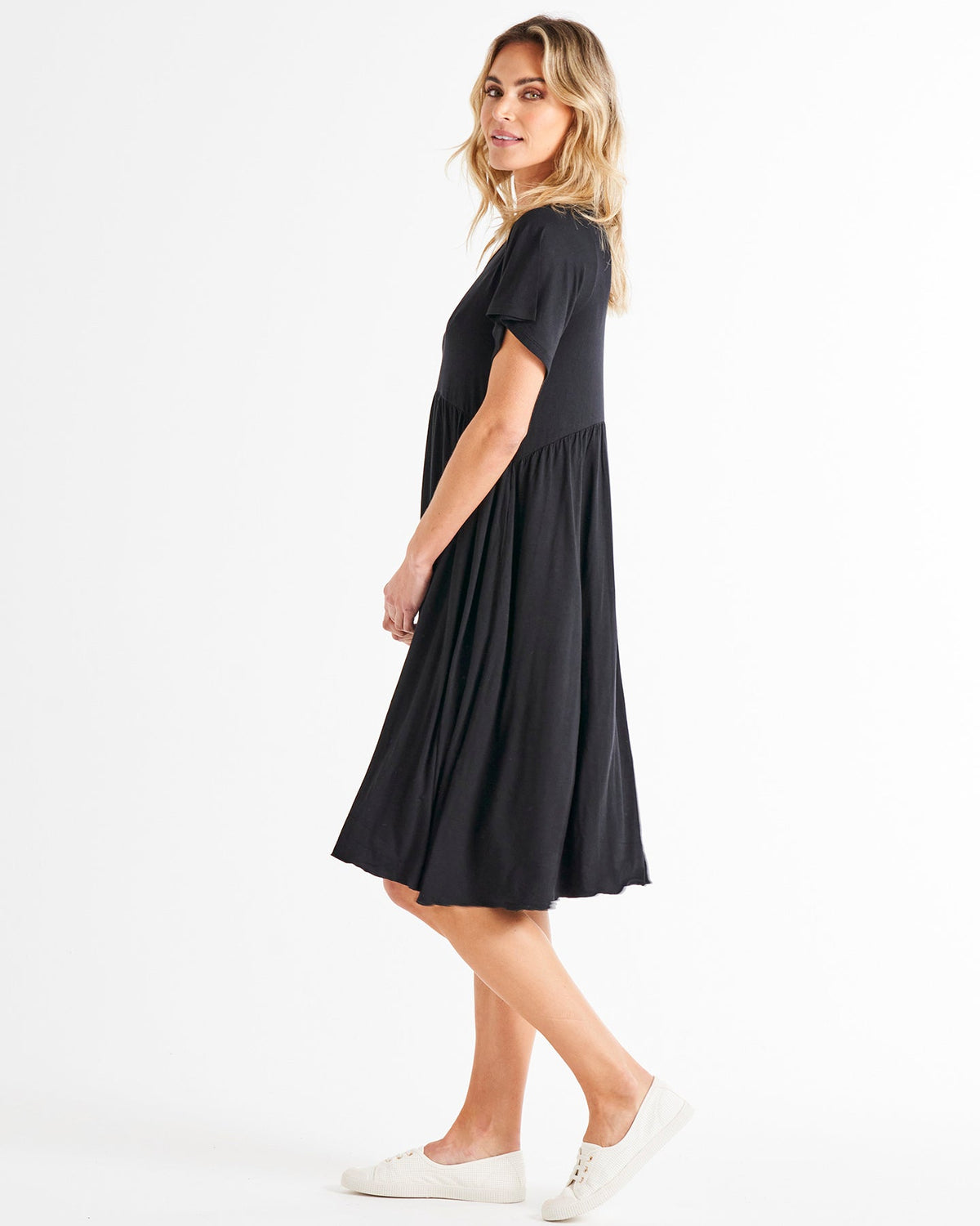 Betty Basics Donna Frill Sleeve T-Shirt Dress (Black)