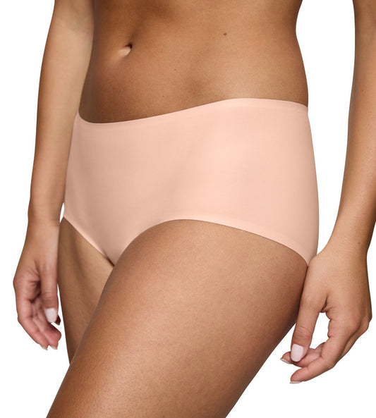 Image of Briefs. Productname: Triumph Body Make Up Illusion Smooth Short in Powder Blush colour by brand - Triumph
