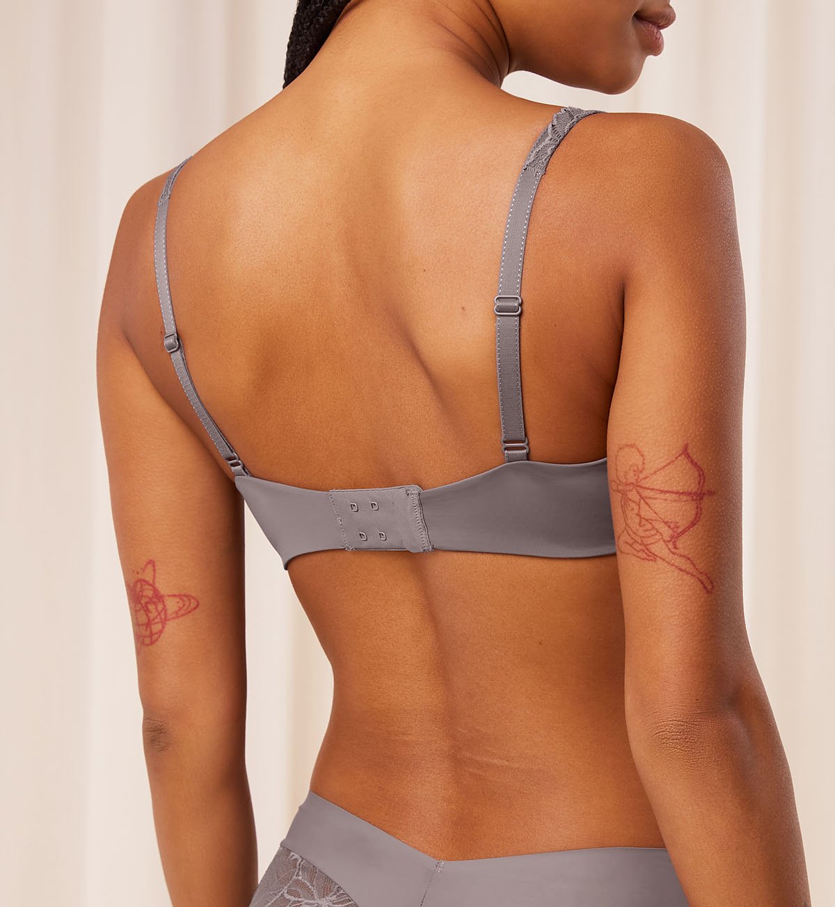 Triumph Body Make Up Illusion Lace Balconette Bra (Pigeon Grey)
