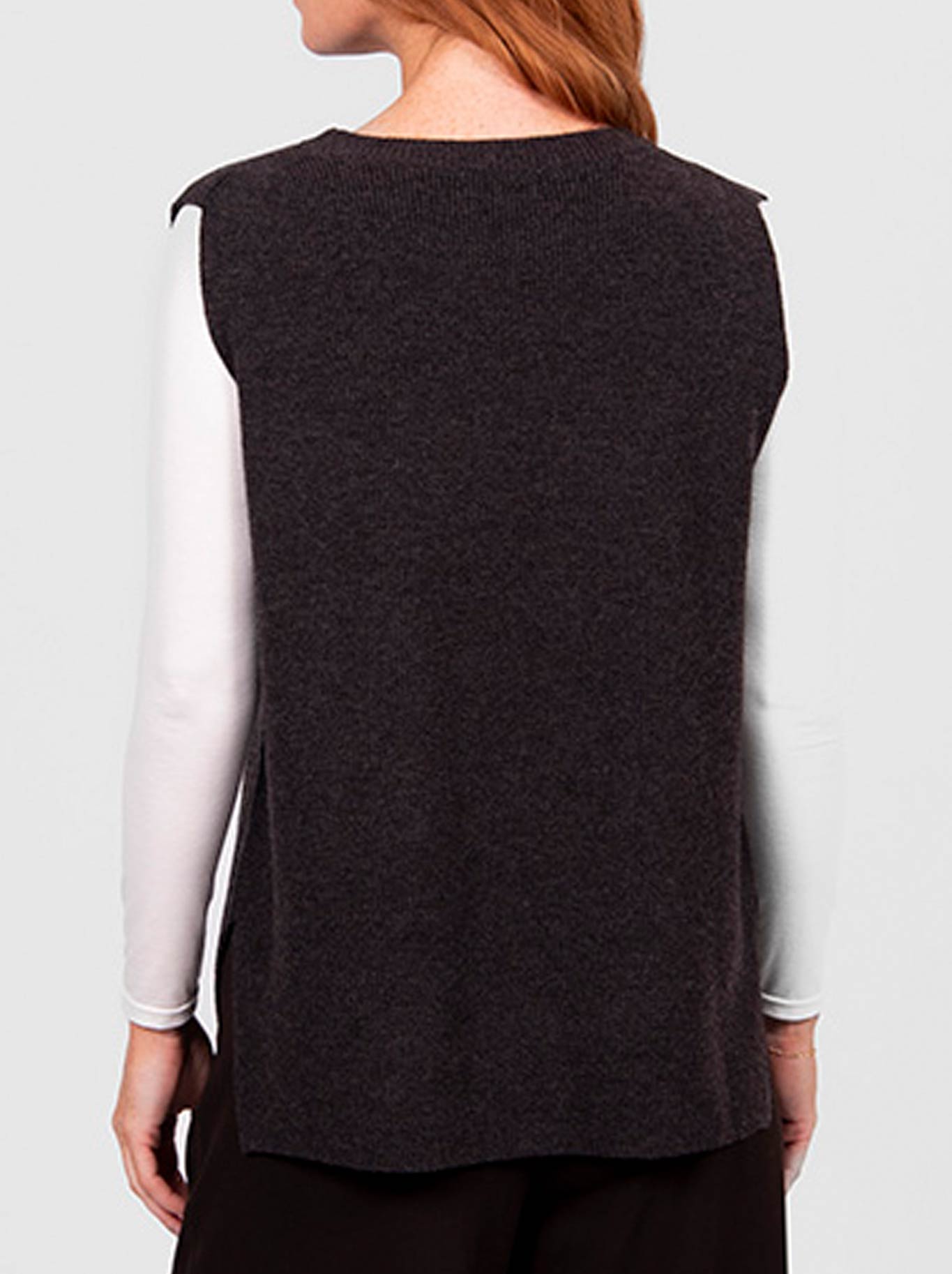 Bridge & Lord Crew Neck Vest (Chocolate)