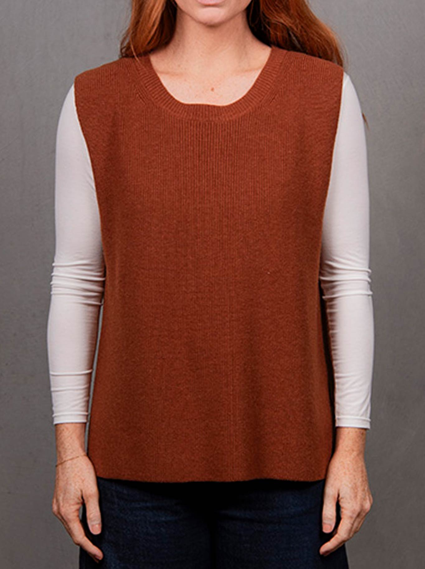 Bridge & Lord Crew Neck Vest (Cognac)