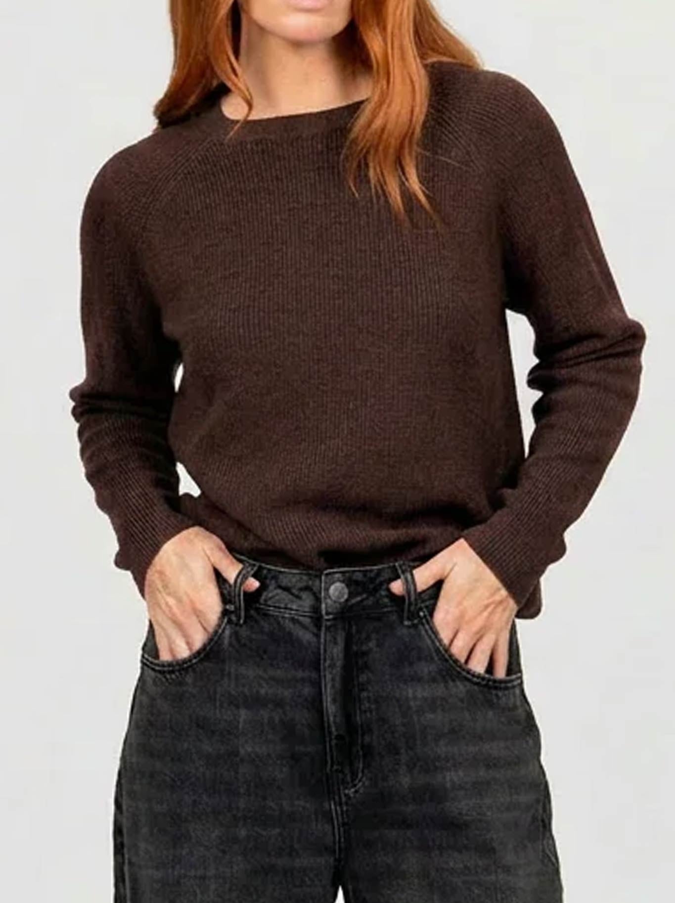BRIDGE & LORD RIBBED RAGLAN PULLOVER (Black)