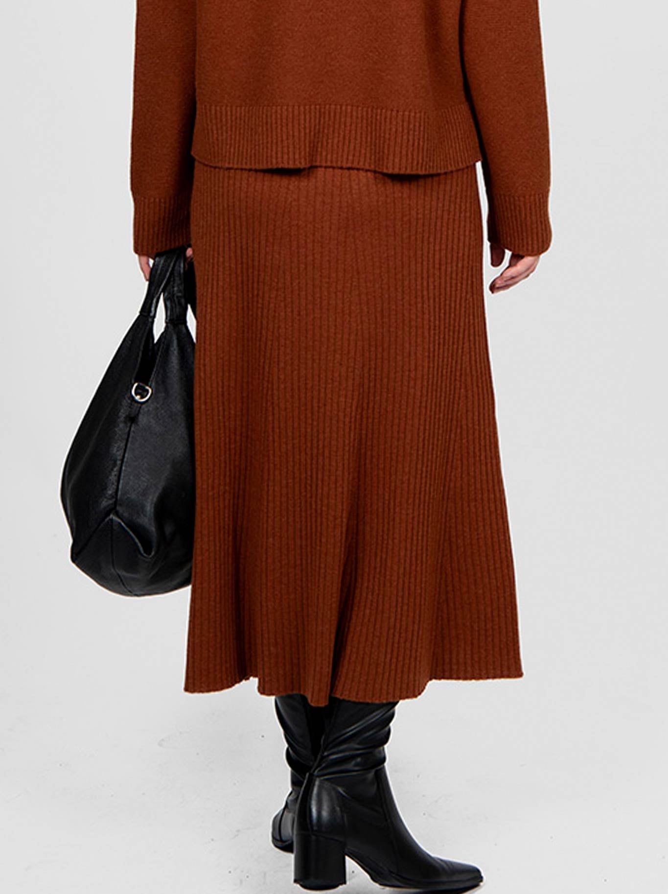 BRIDGE & LORD SOPHIE FLARED SKIRT (Cognac)