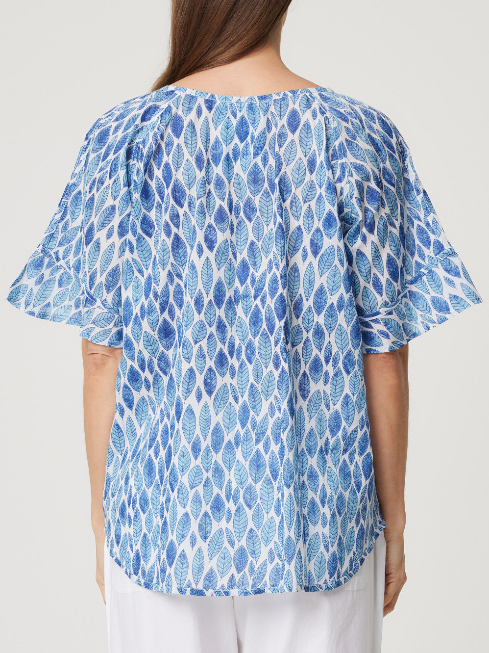 CAKE KIM TOP (Blue Leaf)