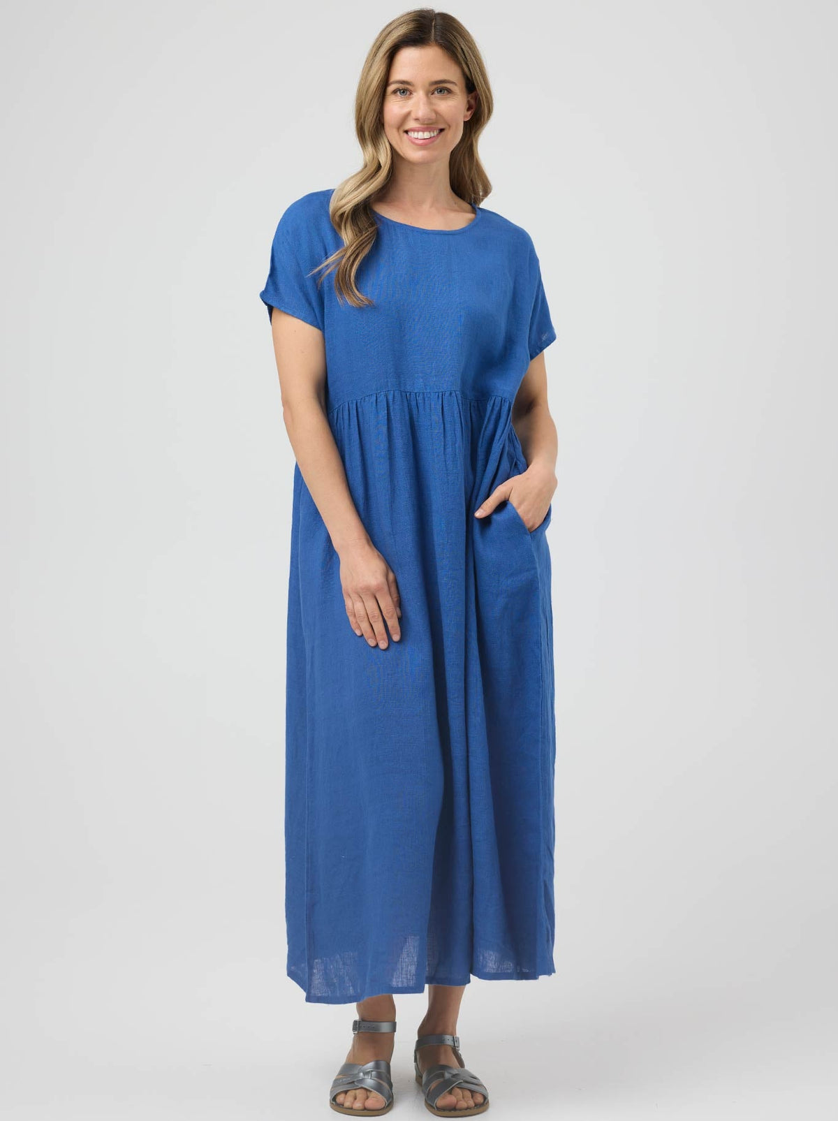 Cake Luna Linen Dress (Black)