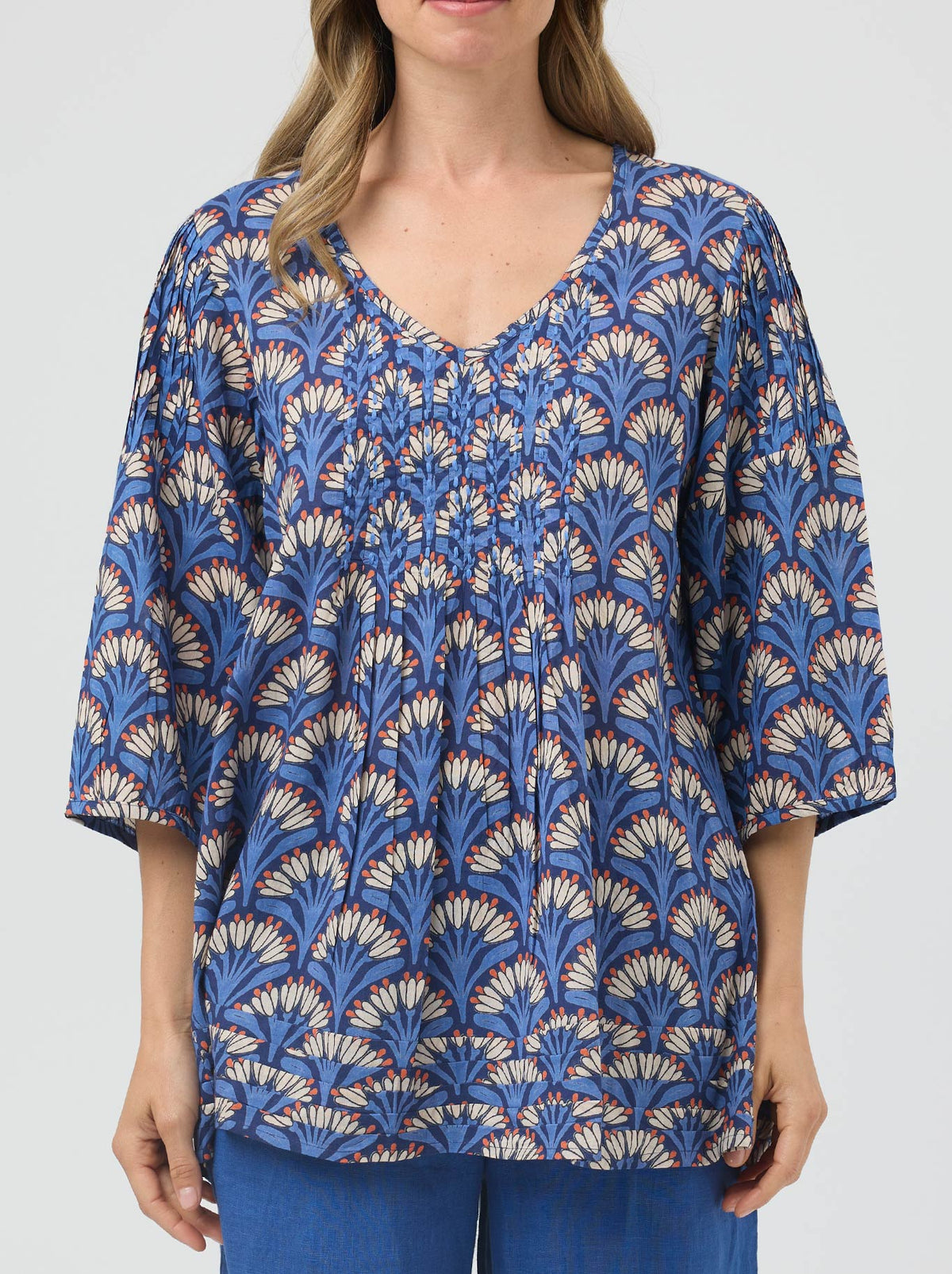 Cake Sally Top (Blue Arches)
