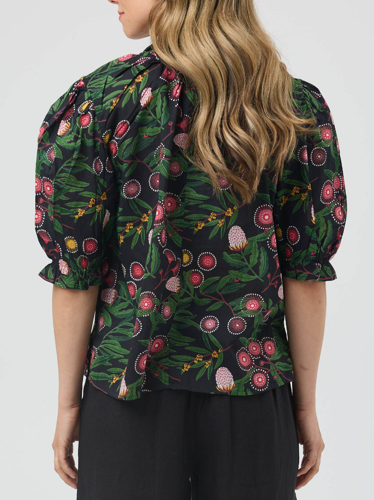 Cake Tie Neck Blouse (Native)