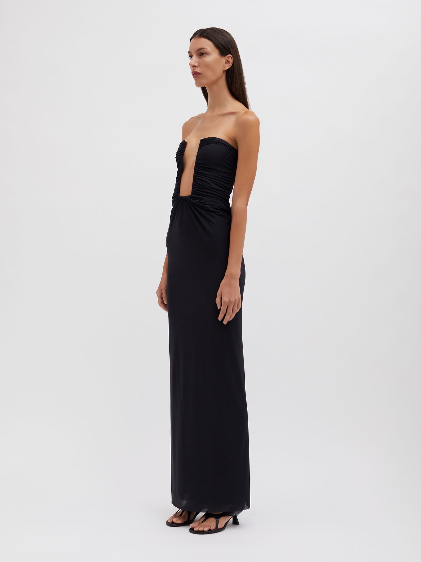 Embargo Plunge Strapless Column Dress (Black)