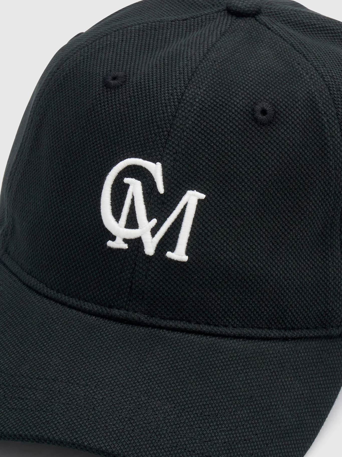 CAMILLA AND MARC ISOLDE EMBROIDERED LOGO CAP (Black White)