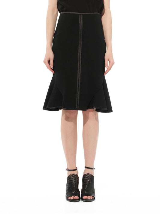 Image of a model wearing Shorts. Productname: GIVENCHY Classic Short Skirts in Black colour by brand - GIVENCHY