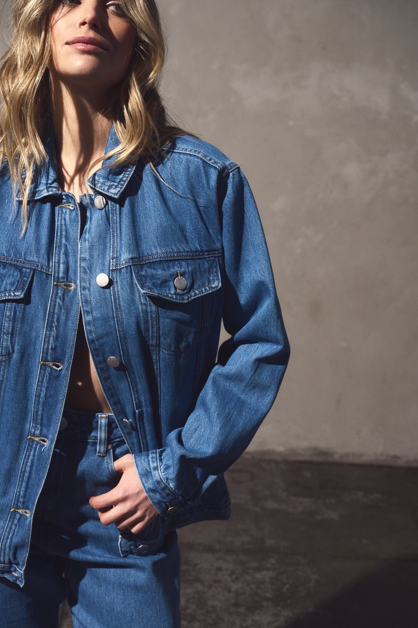 Sass Clothing Aimee Denim Jacket (Classic Blue)