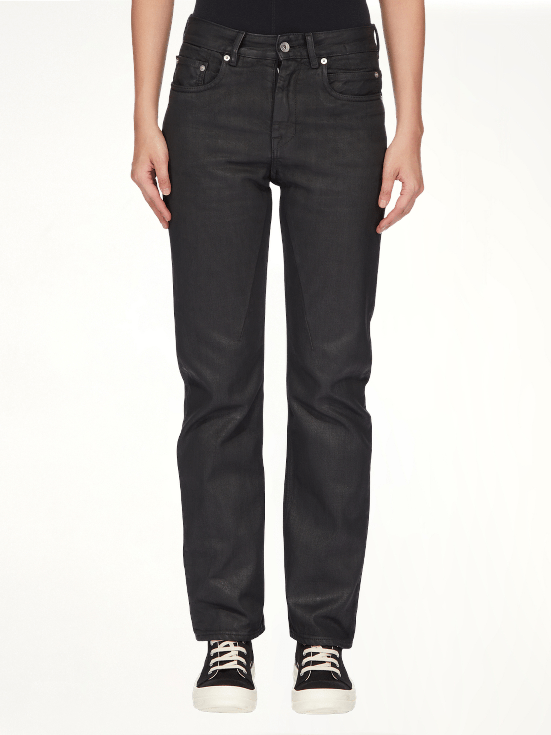 Image of a model wearing Denim. Productname: RICK OWENS DRKSHDW Fog Cut in Black colour by brand - RICK OWENS DRKSHDW