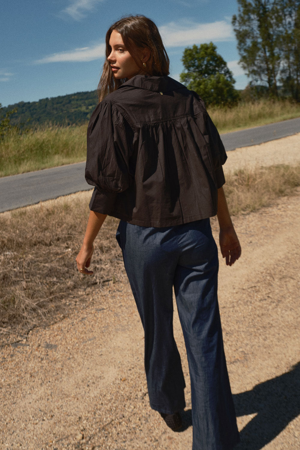 Rubyyaya Beth Shirt (Black)