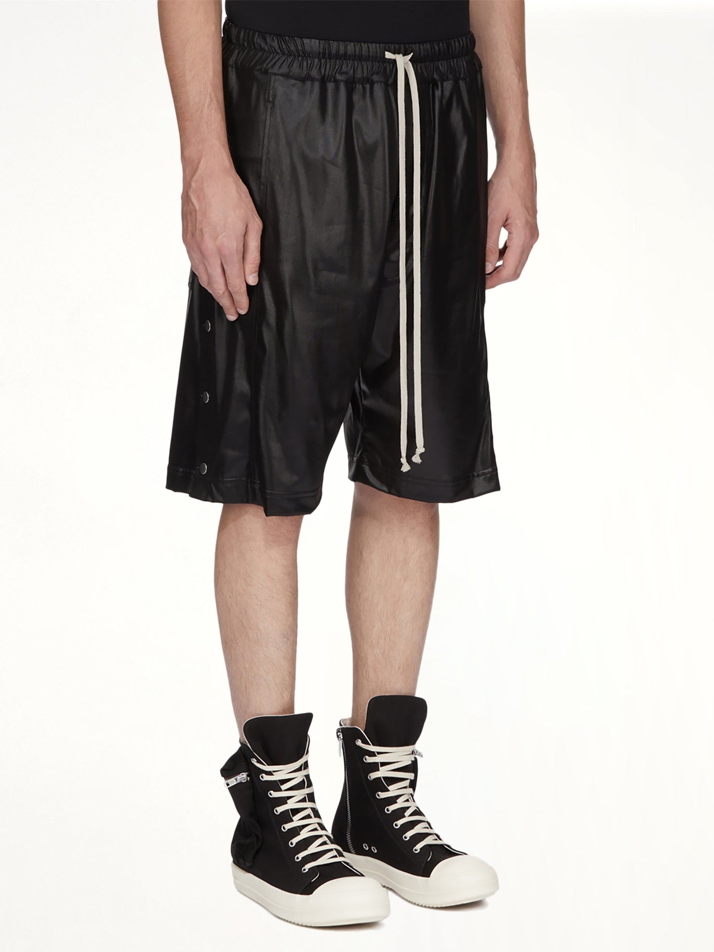RICK OWENS DRKSHDW Wide Pusher Shorts (Black)